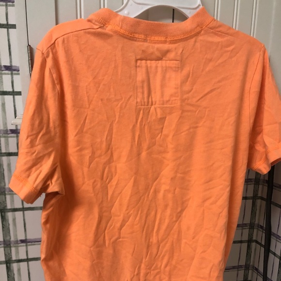 Abercrombie and Fitch orange cream tshirt - Picture 2 of 6